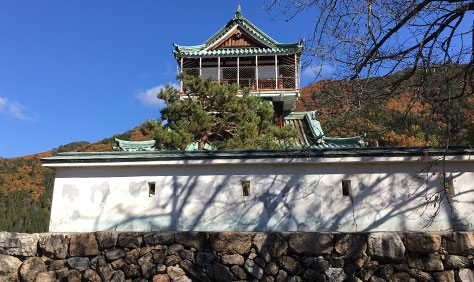 Kamioka Castle, you can walk there from the Sky Dome Kamioka parking lot.